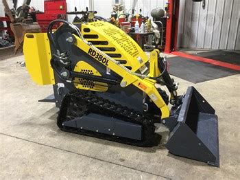 Used Roda RD380L Skid Steers for Sale (2 listings)